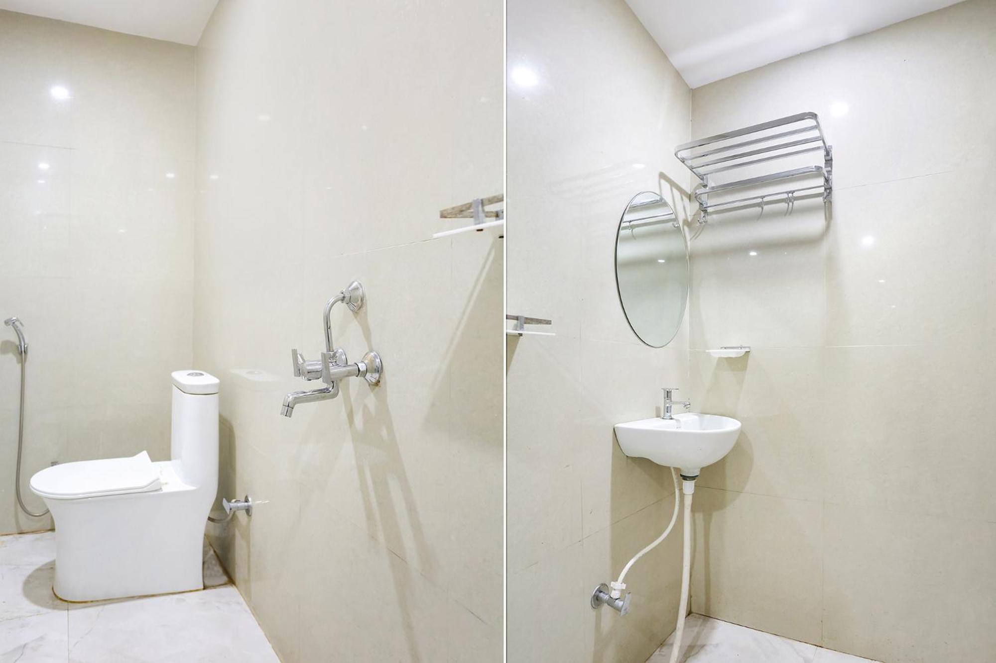 Fabhotel Hari Kunj 900 M From Kashi Vishwanath Temple فاراناسي المظهر الخارجي الصورة